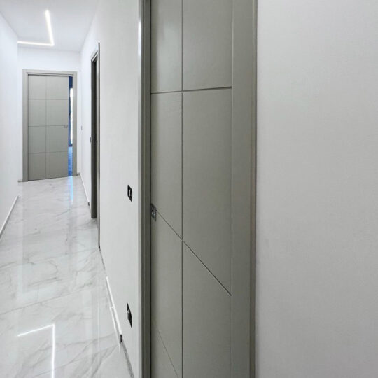 Porta grigia - Liotta Porte