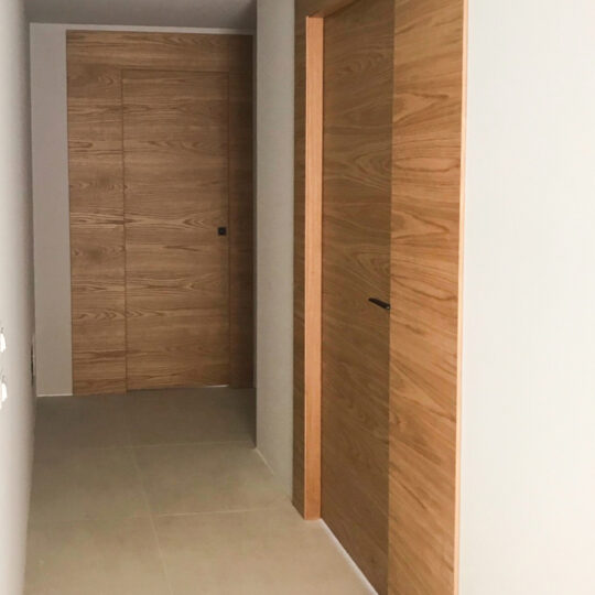 Installazione porte interne - porte in legno - Liotta Porte