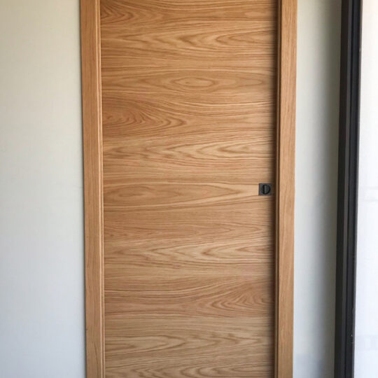 Installazione porte interne - porta in legno - Liotta Porte